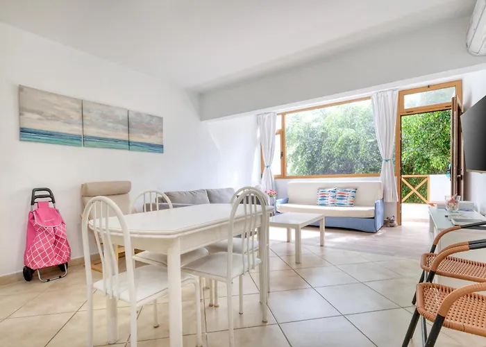 Casa Cris - House Next To Playa Grande By Lanzarote * Puerto del Carmen (Lanzarote)